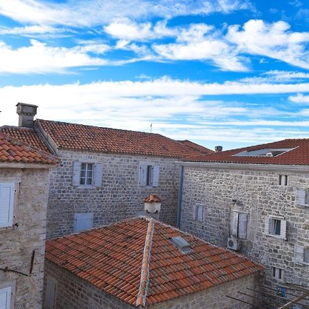 Comfort Inn Old Town Budva Exterior photo