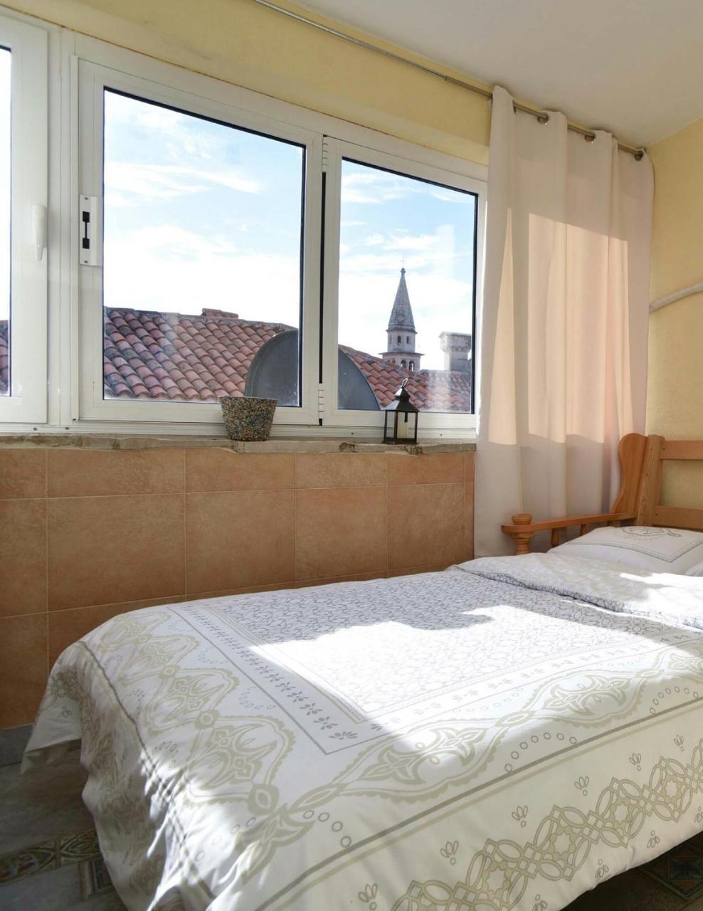 Comfort Inn Old Town Budva Exterior photo