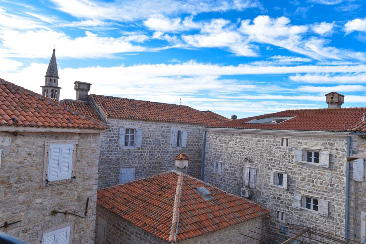 Comfort Inn Old Town Budva Exterior photo